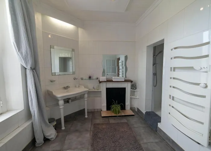 Апартаменти De 2 Au 1er Etage *