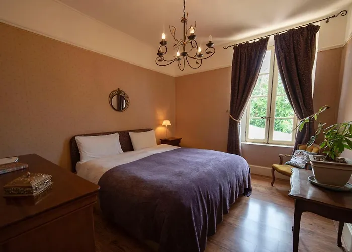 De 2 Au 1er Etage Carcassonne